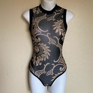 Privy/ sheer sleeveless body suit